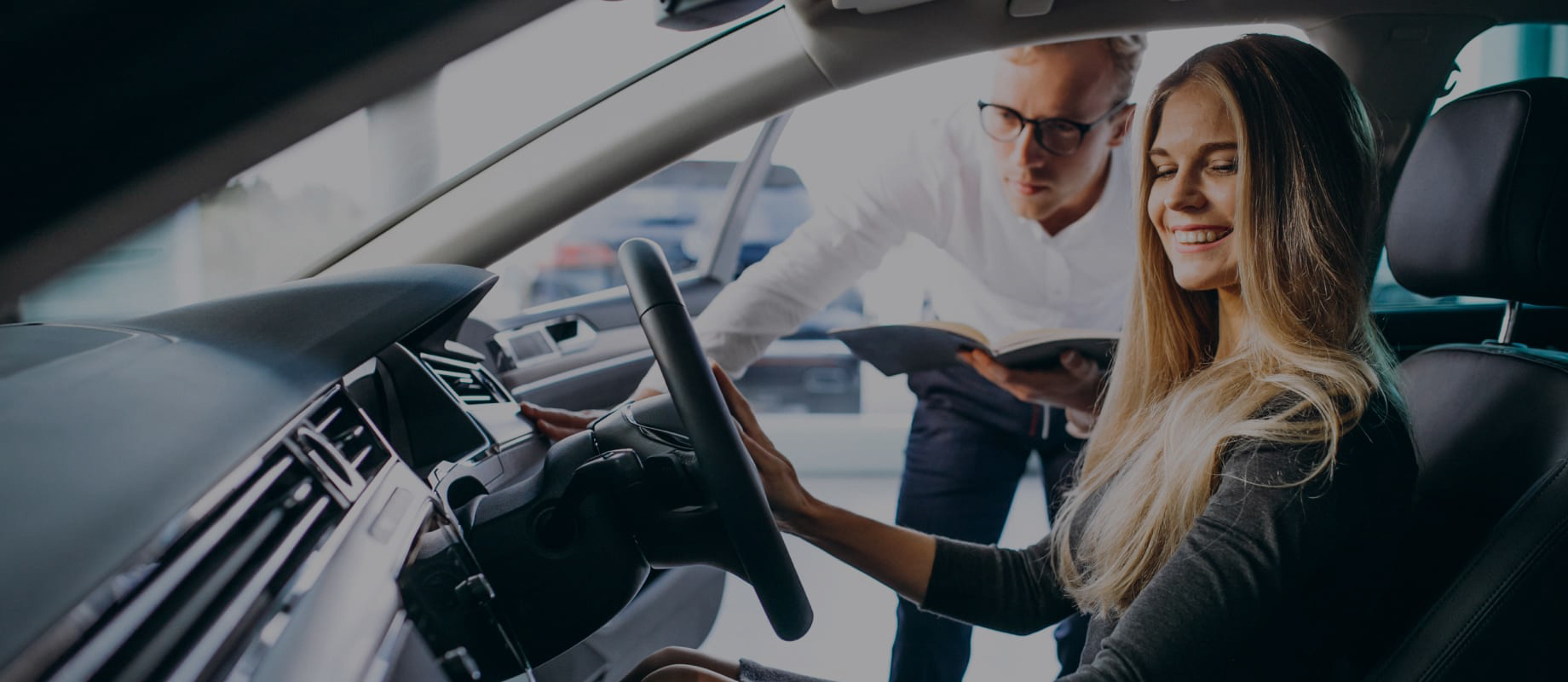 Automatic  Manual Driving Lesson in Middleton